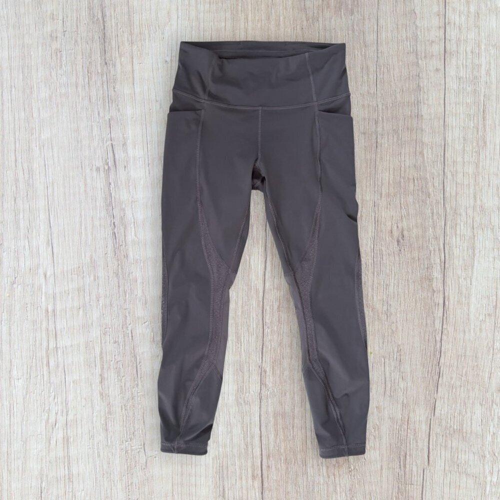 Lululemon Run Smoothly 7/8 Gray Titanium Mesh Performance Leggings Size 8